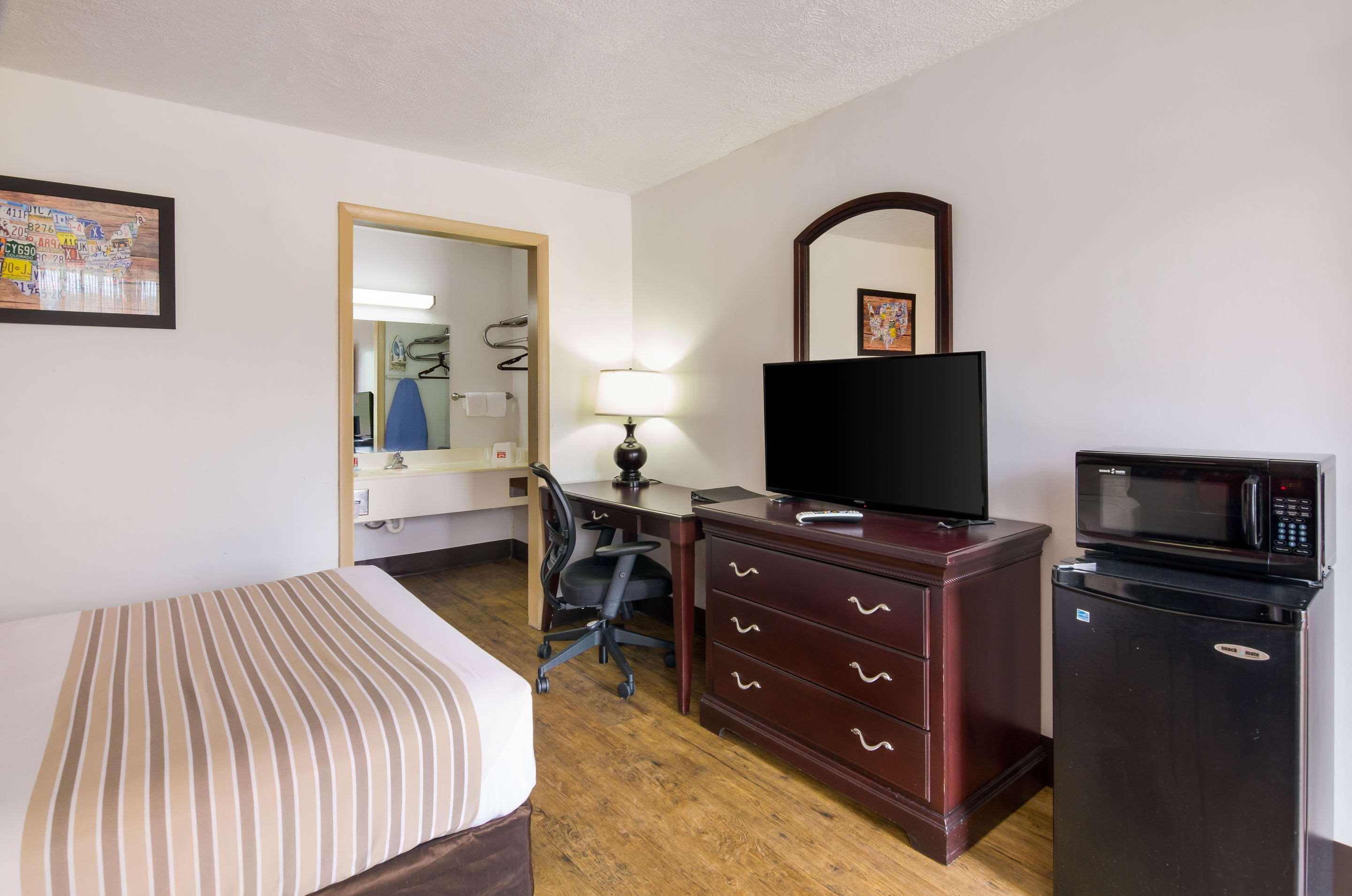Econo Lodge Marion I-81 Dış mekan fotoğraf
