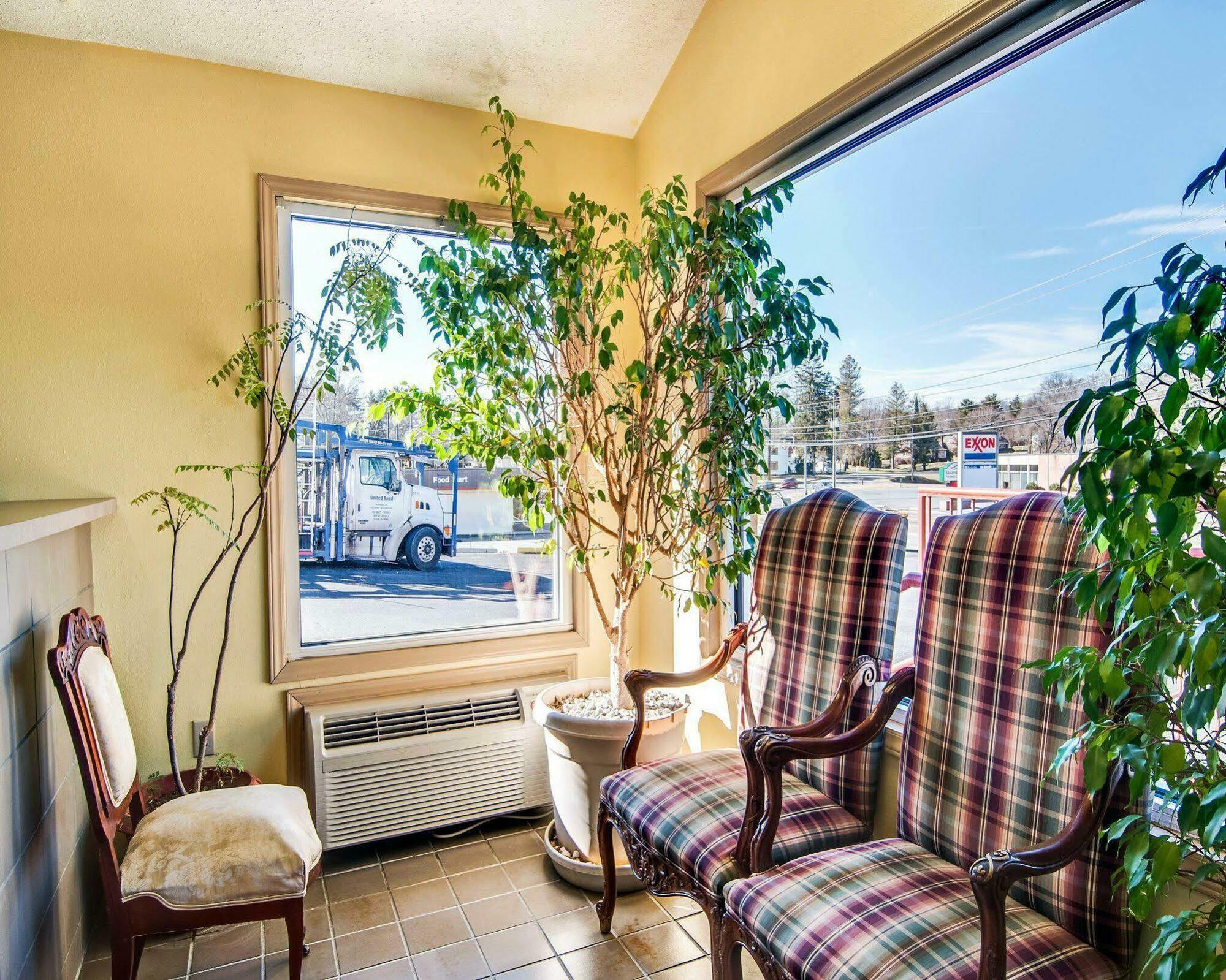 Econo Lodge Marion I-81 Dış mekan fotoğraf